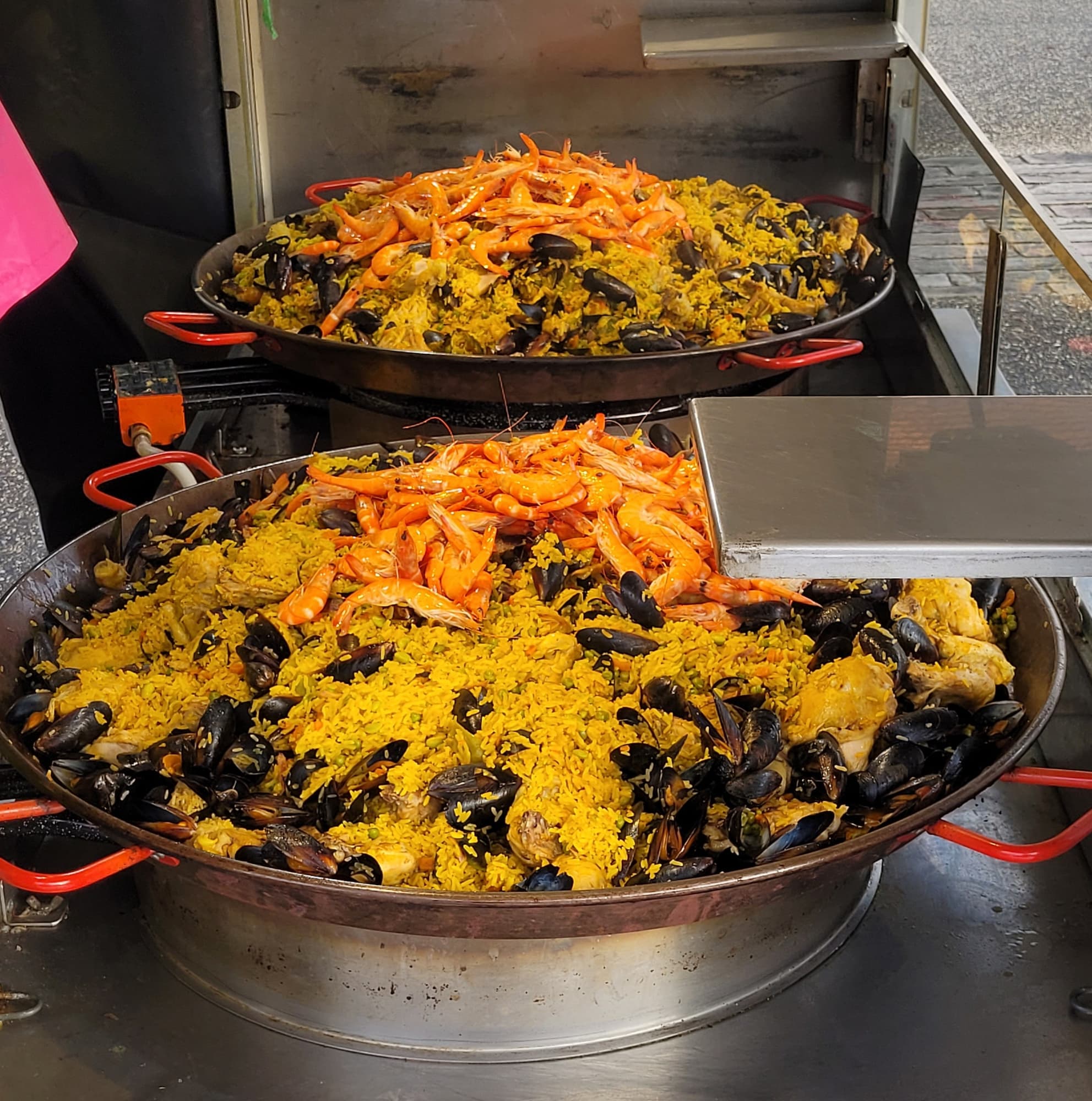 Traiteur paella pour particuliers, entreprises et associations aux environs de Mulhouse, Colmar et S&eacute;lestat Colmar 1